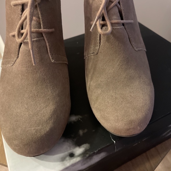 Booties - Picture 5 of 6